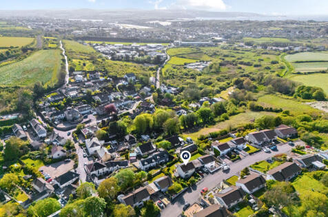 Carwinard Close, Angarrack, Hayle, Cornwall