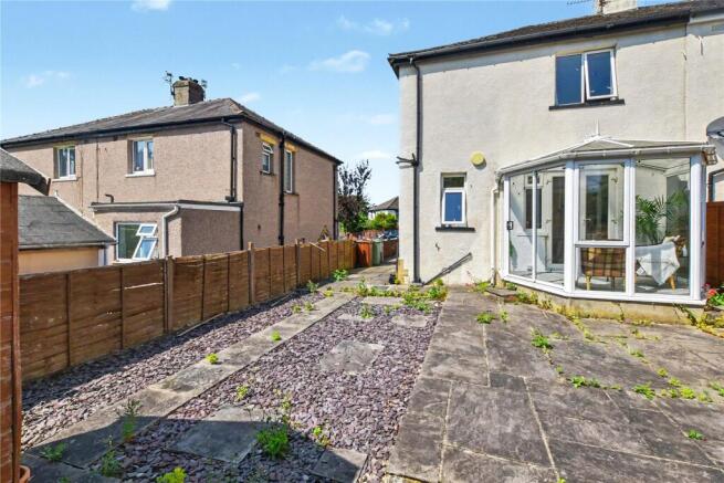 3 bed Semi-Detached for sale Image 11