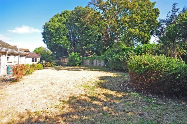 Rear Garden3