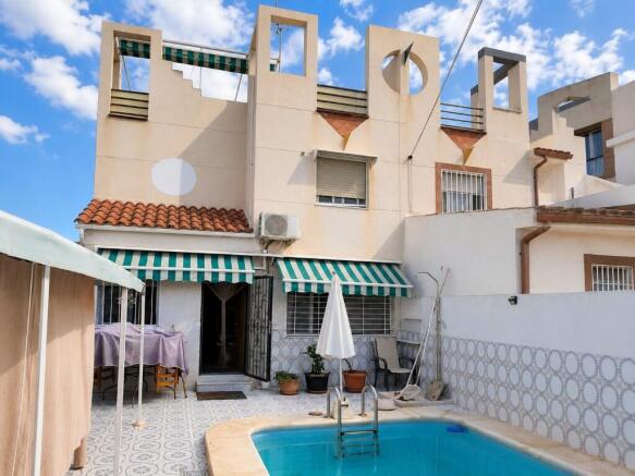 Villa with Pool