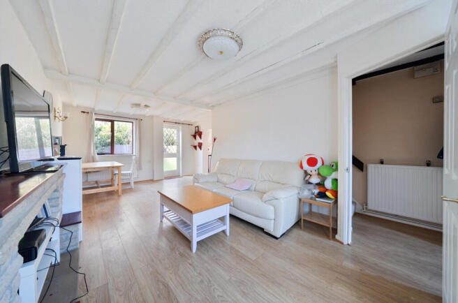 1426015-1-69bad1a...