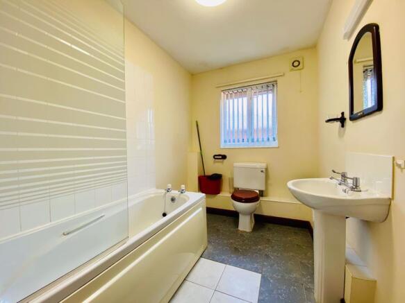 Trinity Court Bathroom.jpg