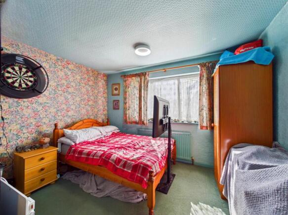 3 bed Semi-Detached for sale Image 6