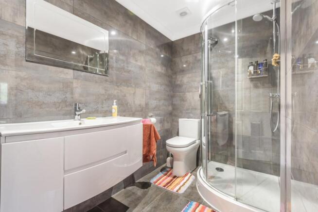 Shower-Room