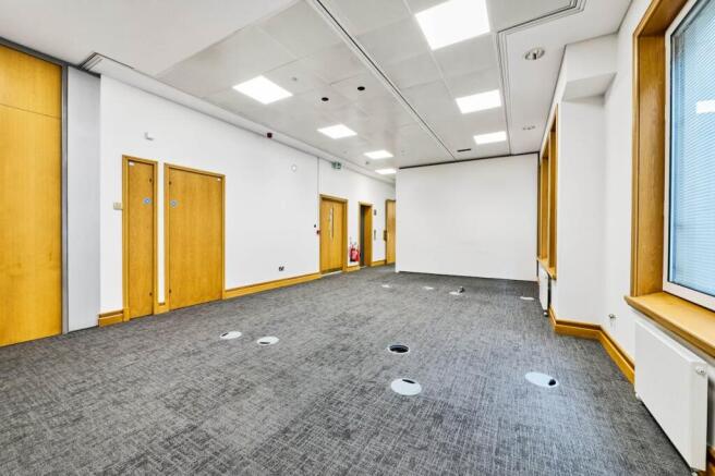 Daniel Watney Throgmorton Ave London UK EC2N 2J