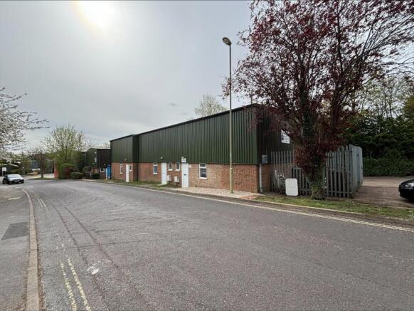 processed-2DF727F4-3FBC-4246-B7D7-A35AF01A8231.j