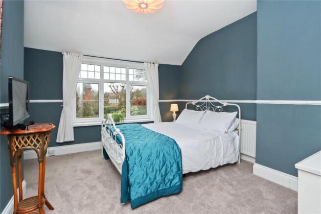 Bedroom 1 Pic 1