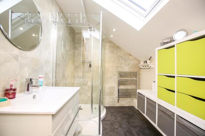 En-Shower Room