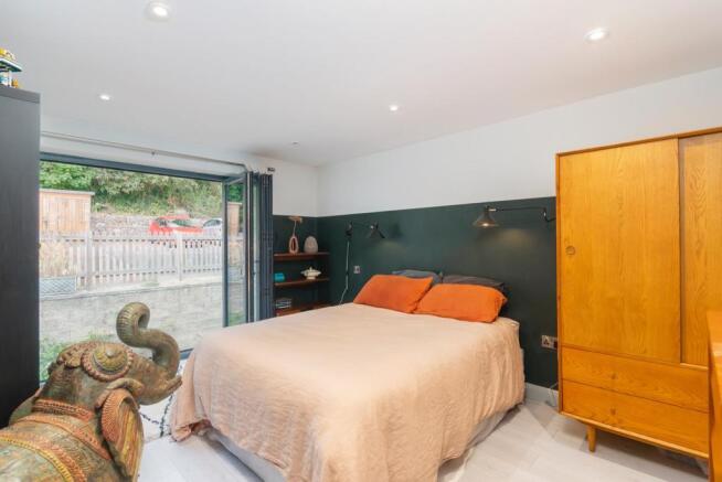 WEIVNOVA6 - Bedroom K.jpg