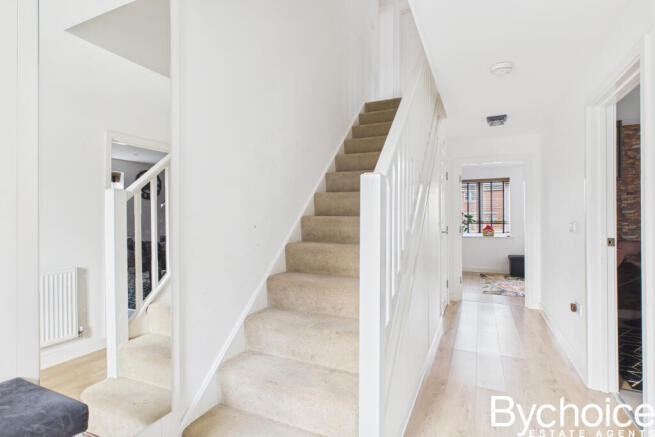 CAM05454G0-PR0093-STILL001