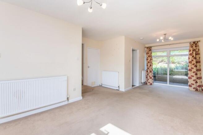 Living/Dining Area