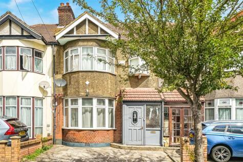 Southbourne Gardens, Ilford