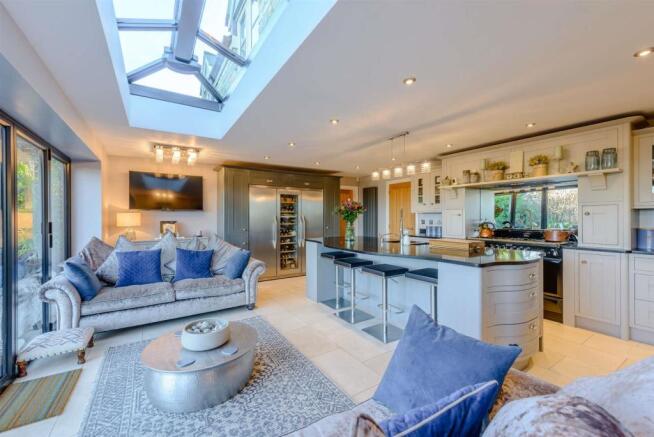 Kitchen/Family Room