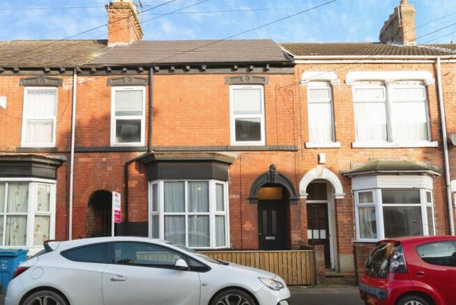 3 bed Terraced for sale Image 4
