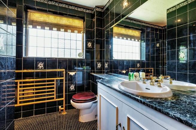 Family bathroom