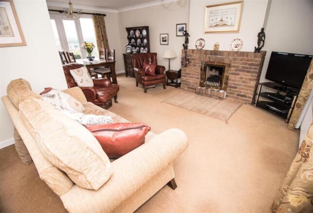 LIVING DINING ROOM