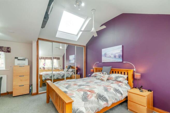 master bed (2).jpg