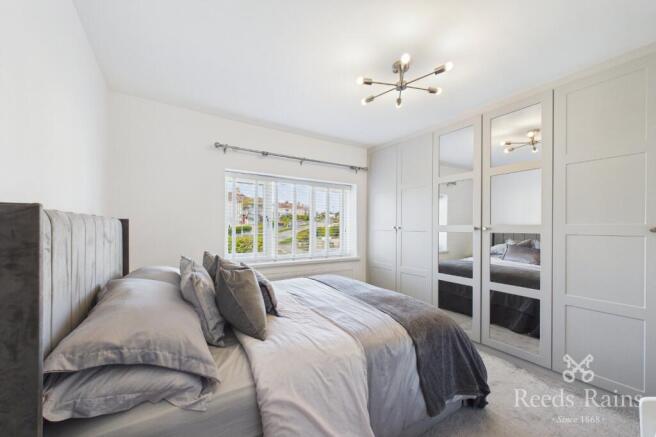3 bed Semi-Detached for sale Image 5