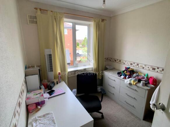 3 bed Semi-Detached for sale Image 10