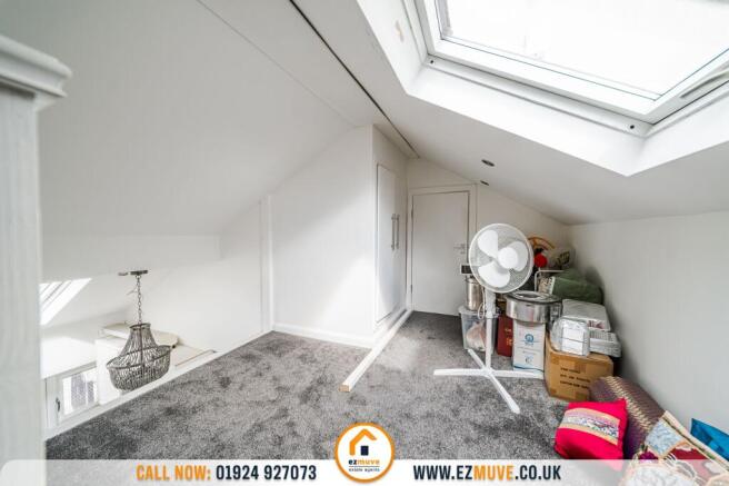 3 bed Semi-Detached for sale Image 12