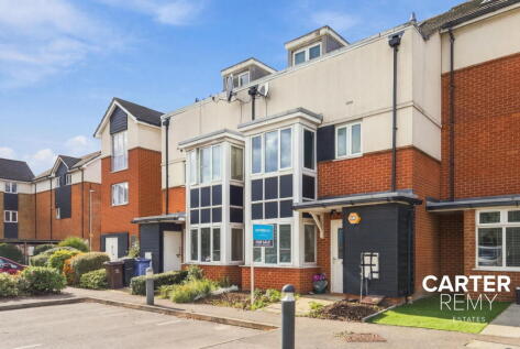 Bridgland Road, Purfleet, RM19