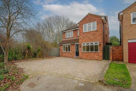 Inglewood Close, Hornchurch, Hornchurch