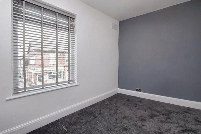 1 bed Apartment to rent Image 5