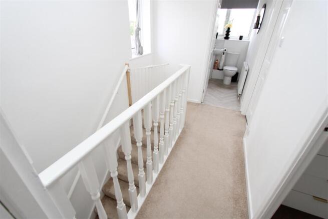 3 bed Detached for sale Image 11