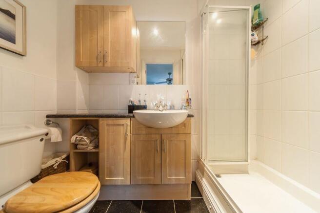 En-suite shower room