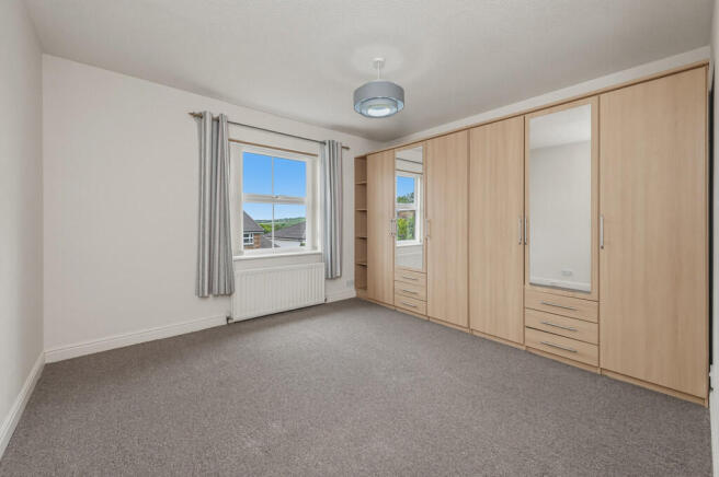 2 bed Apartment for sale Image 8