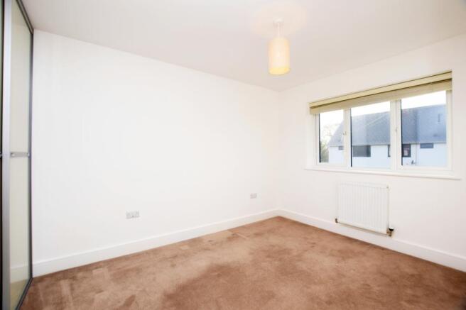 2 Bedroom property t