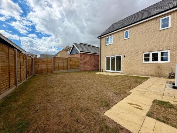 Ethelwold Drive, Wickham Market, Woodbridge photo 4