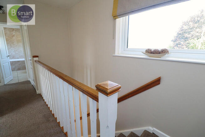 3 bed Town House for sale Image 10