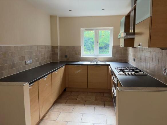 8 Thorndyke Apartments, Bury New Road, Prestwich, Manchester, Lancashire, M25 0PZ photo 2