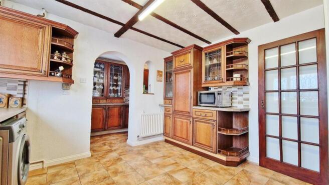Kitchen/Breakfast Room
