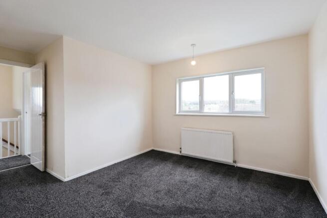 3 bed Semi-Detached for sale Image 9
