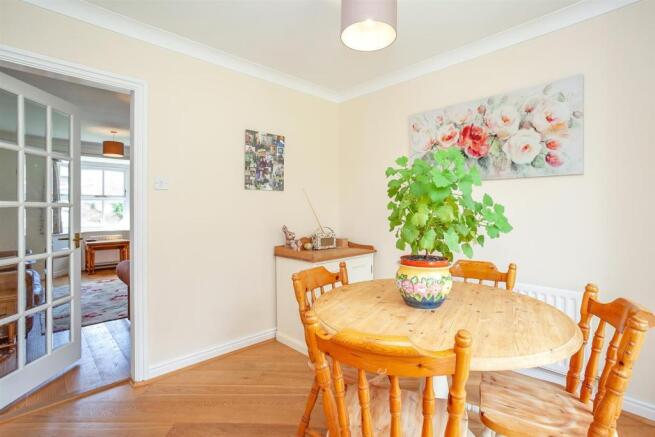 Dining Room 2.jpg