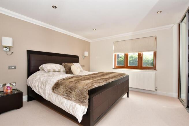 Bedroom In Annex