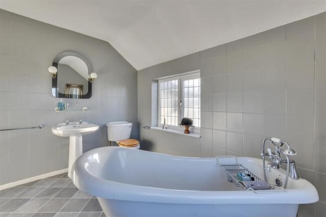 ensuite22.jpg