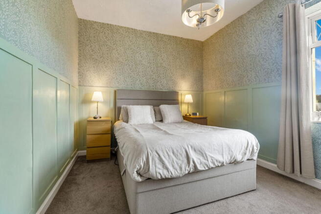 3 bed Terraced for sale Image 10