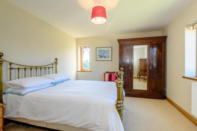 8348097-interior19-800.jpg