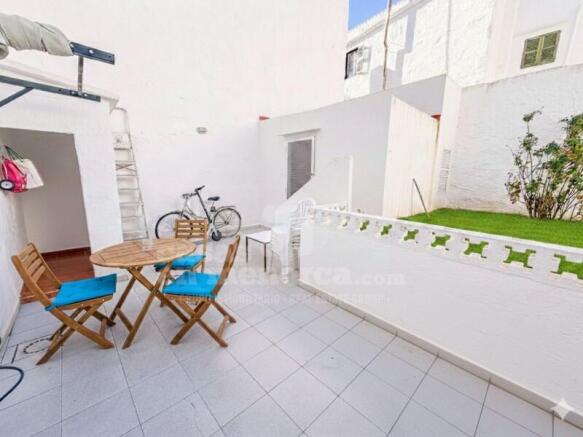 House with garden in Ciutadella