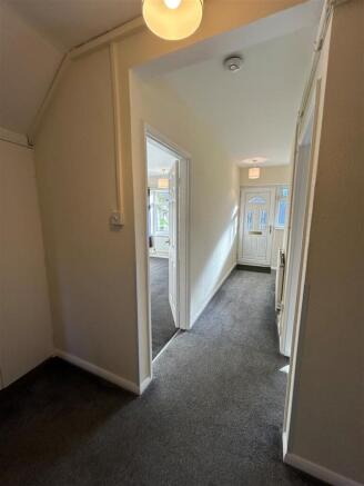 Hallway.jpg