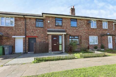 Yew Tree Road, Bebington