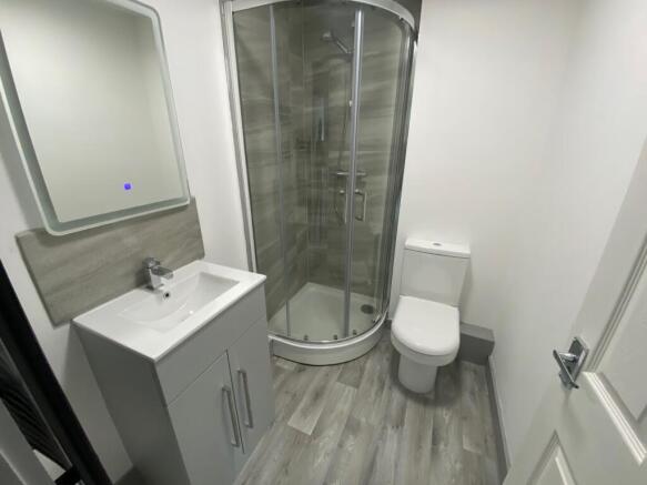 1 bed Apartment to rent Image 6