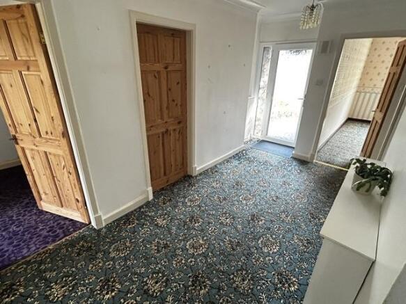 3 bed Detached Bungalow for sale Image 5