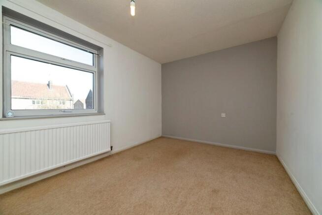 2 bed Flat for sale Image 6