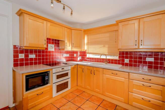 6 Oaks Drive WV107PX
