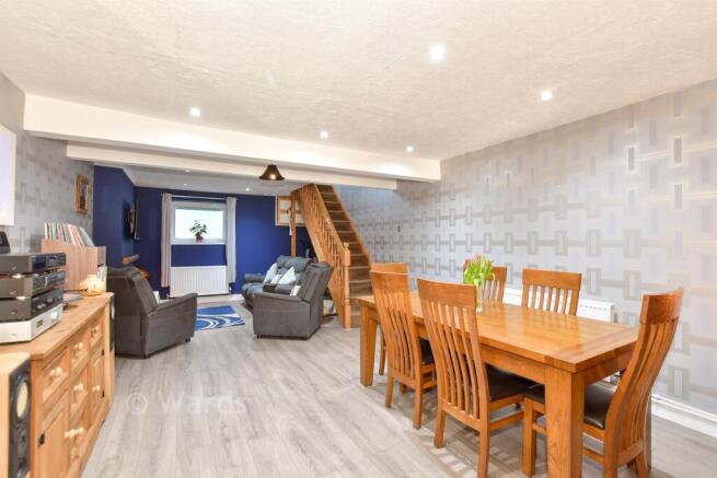 Lounge/ Diner