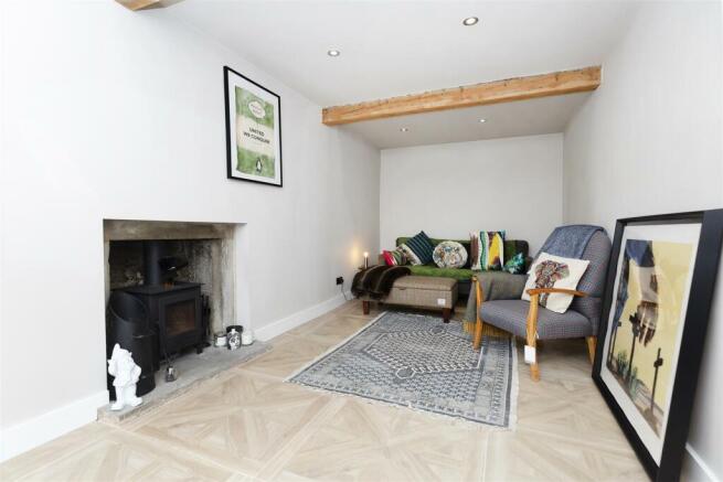 Living/Sitting Room